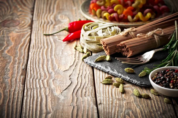 Pasta Composition Vegetables Kitchen Accessories Old Background — Stock Photo, Image