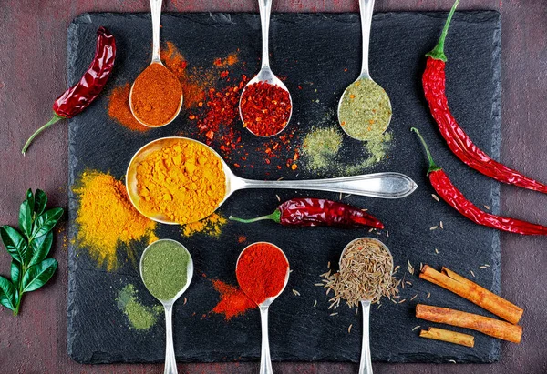 Especias Para Cocinar Con Accesorios Cocina Sobre Fondo Antiguo — Foto de Stock