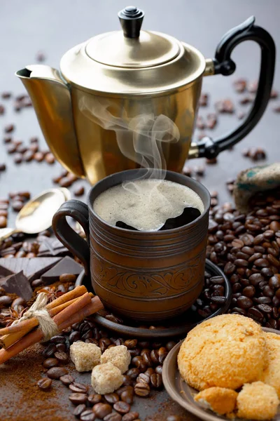 Café Una Taza Platillo Sobre Fondo Viejo — Foto de Stock