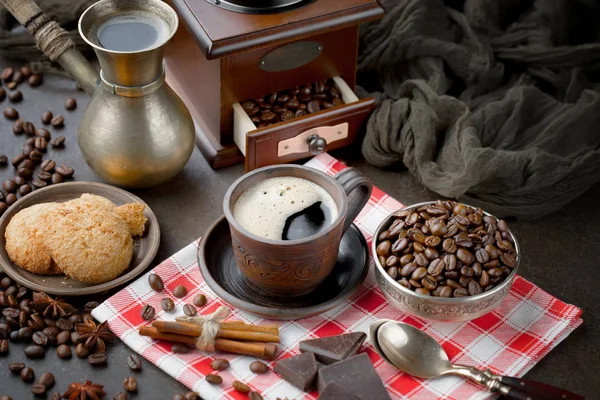 Café Una Taza Platillo Sobre Fondo Viejo — Foto de Stock