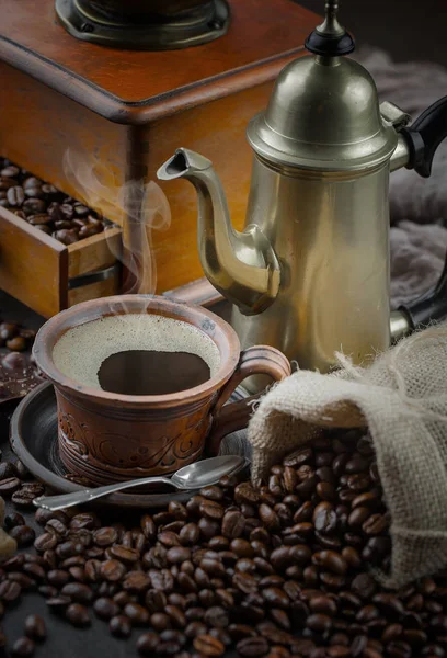 Svart Kaffe Gammal Bakgrund Kopp — Stockfoto