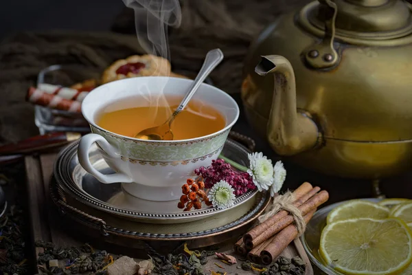 Горячий Чай Чашке Старом Фоне — стоковое фото
