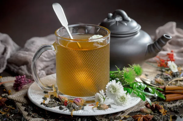 Tee Einer Tasse Auf Altem Hintergrund — Stockfoto