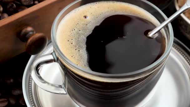 Caffè Caldo Una Tazza Con Vapore Vecchio Sfondo — Video Stock