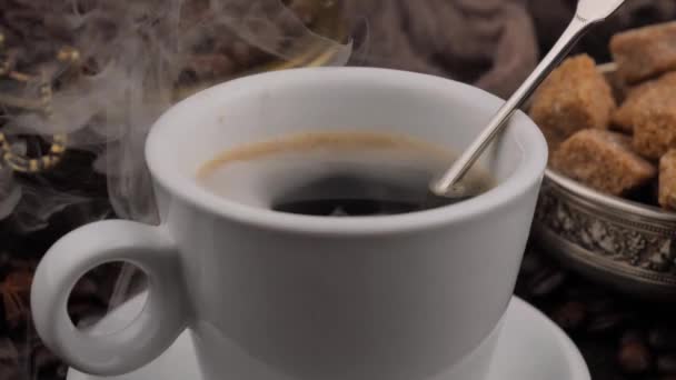 Gorąca Kawa Filiżance Parą Starym Tle — Wideo stockowe