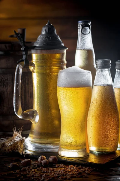 Light Beer Glass Table Composition Accessories Old Background — Stock Photo, Image