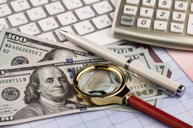 İş yönetimi için ofis aksesuarları.