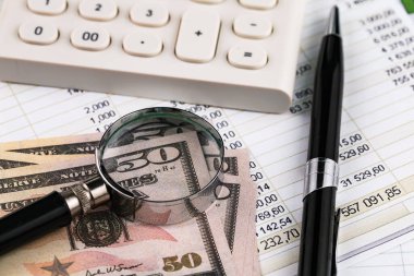 İş yönetimi için ofis aksesuarları.