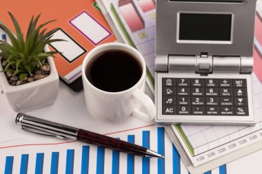 İş yönetimi için ofis aksesuarları.