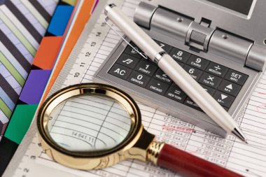 İş yönetimi için ofis aksesuarları.