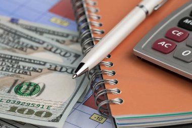 İş yönetimi için ofis aksesuarları.