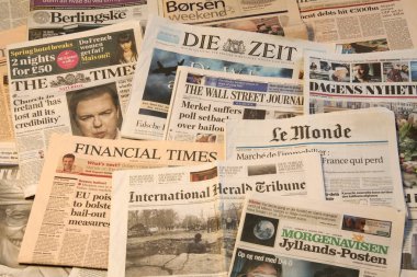 Bir yığın, Gazeteler detayını dünya Gazeteler