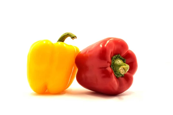 Reifes Schönes Gemüse Paprika Auf Weißem Hintergrund — Stockfoto