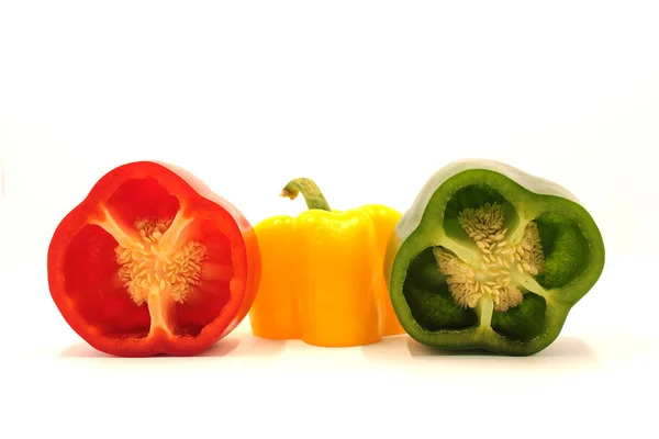 Beaux Légumes Mûrs Paprika Sur Fond Blanc — Photo