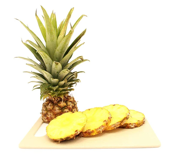 Ripe Cut Pineapple Pineapple Slices Close Isolated White Background — Stock Photo, Image