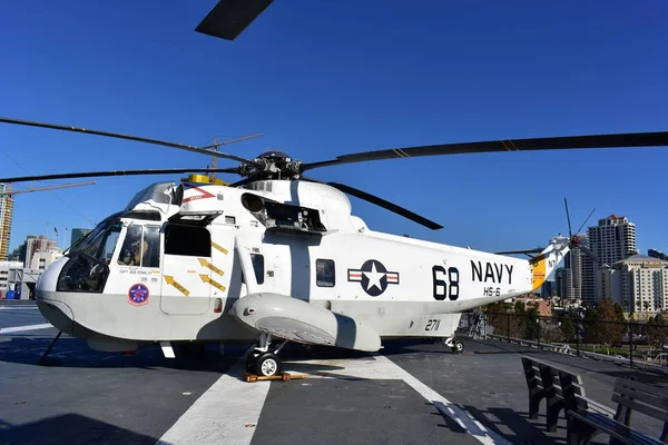 San Diego, Californië - Usa - Dec 04,2016 - Marine helikopter 68 — Stockfoto