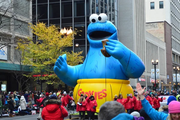 Chicago, Illinois - Usa - 24. listopadu 2016: Cookie Monster v M — Stock fotografie