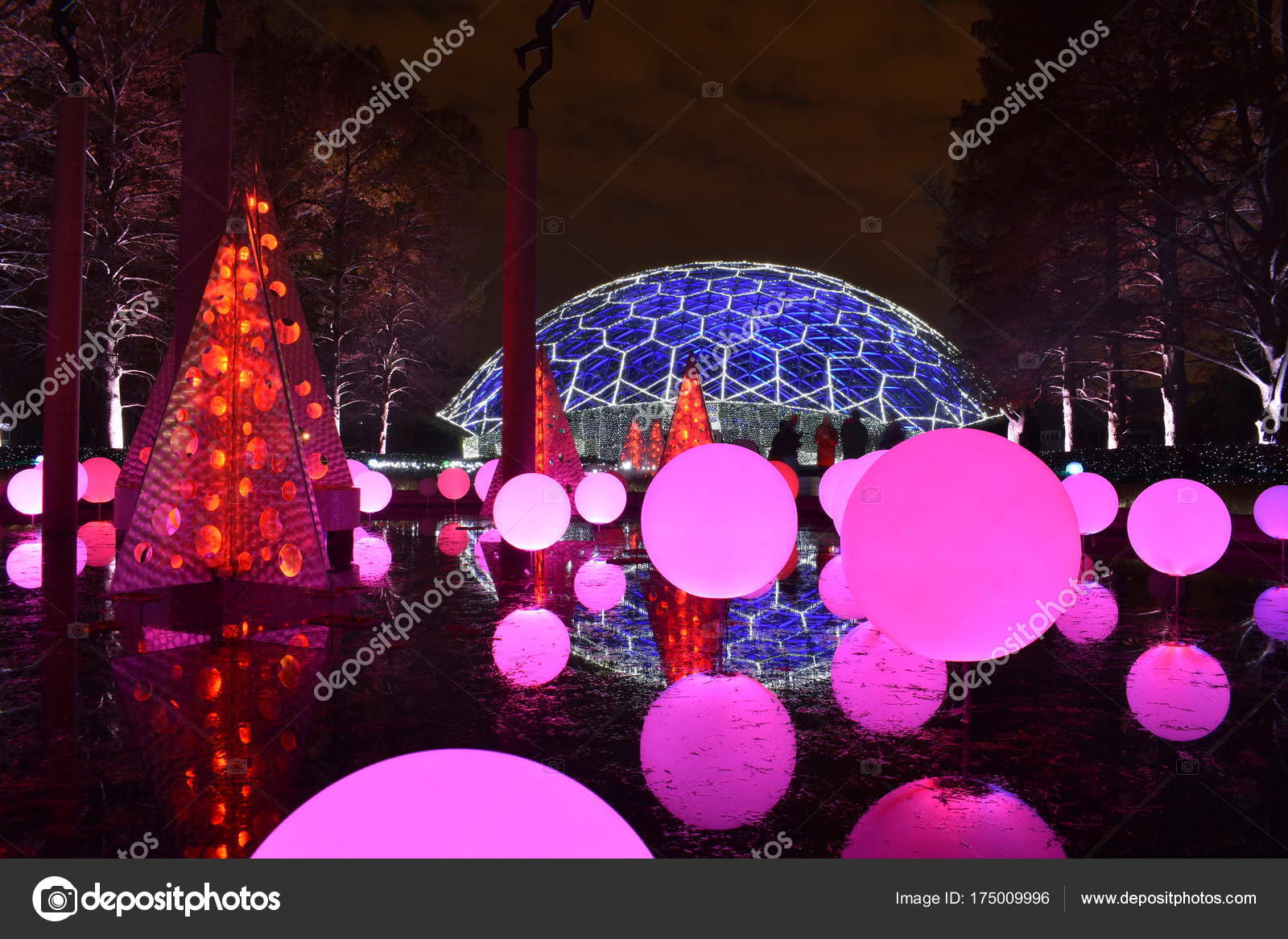 St Louis Missouri Usa Nov 22 2017 Garden Glow Missouri Bota