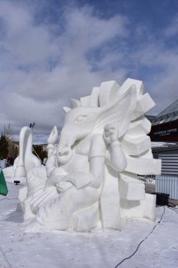 Breckenridge, Colorado, ABD: 28 Ocak 2018: Lord Ganesha kar heykel takım Türkiye tarafından