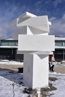 Breckenridge, Colorado, ABD: Ocak 28, 2018: 2018 Breckenridge Snow heykel 360/90 takım Coloroda tarafından