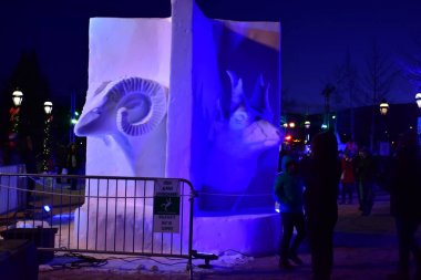 Breckenridge, Colorado, ABD: 28 Ocak 2018: Oregon tarafından Wild kar heykel