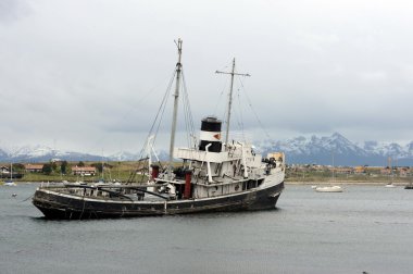 Buhar römorkör 