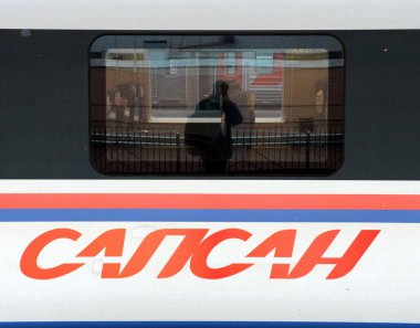  Aeroexpress tren Sapsan Moskova Leningrad istasyonunda. 