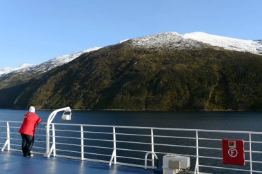  Bir gemi güvertesinde fiyort Pia Tierra del Fuego adalar gemi..