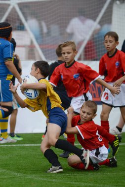  Çocuklar Rugby oynamak