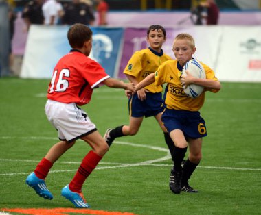  Çocuklar Rugby oynamak