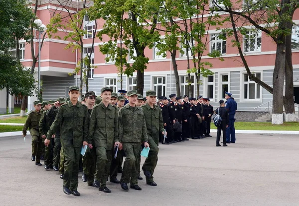 Askeri lise öğrencileri ilk Moskova cadet Kolordu. — Stok fotoğraf