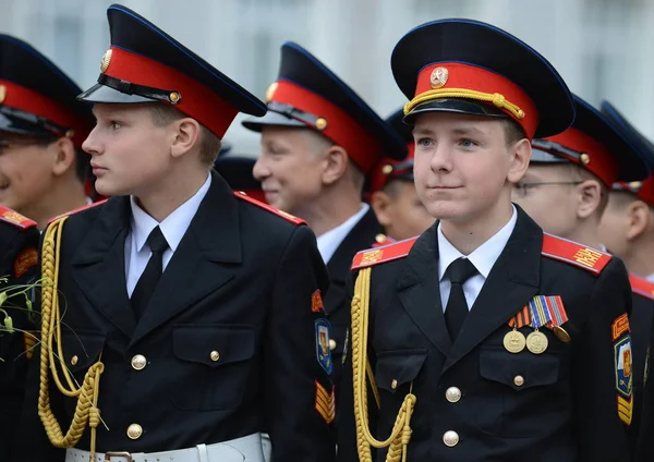 Los cadetes del Primer Cuerpo de Cadetes de Moscú . — Foto de Stock
