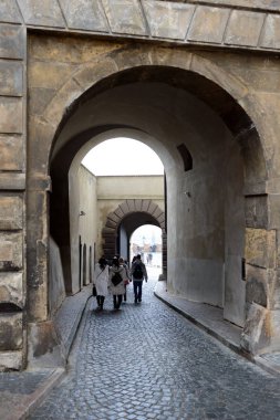  Old Town Hradcany sokakta. Prague, Çek Cumhuriyeti