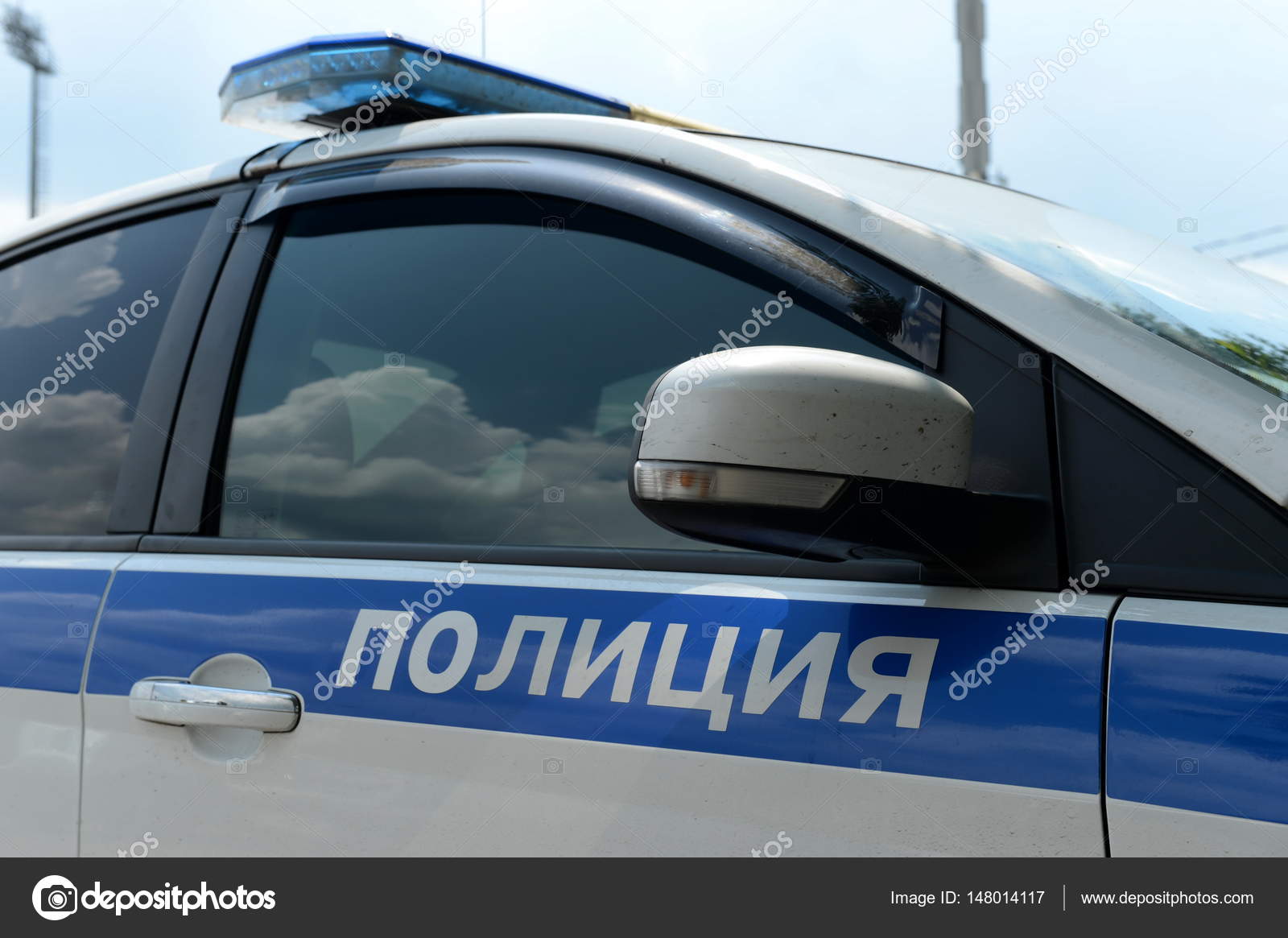 Надпись "Полиция" На Двери Автомобиля. – Стоковое Редакционное.