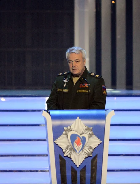 Sottosegretario di Stato Vice Ministro della difesa della Federazione Russa, Generale dell'esercito Nikolai Pankov alla cerimonia di premiazione dei vincitori di "Cuore caldo" " — Foto Stock