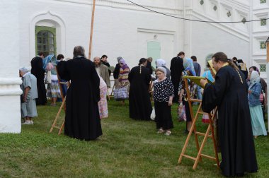   Hacılar Vvedensky Tolga manastırda. Vvedensky Tolga manastır. Yaroslavl Volga sol Bank.Founded 1314 yılında üzerinde manastırda Ortodoks kadın. 