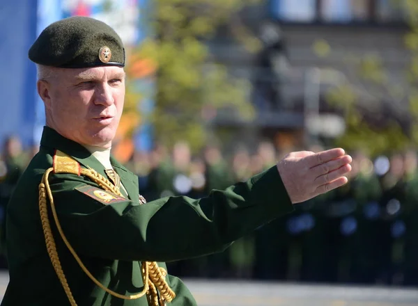 Capo della Scuola Superiore di Comando Militare di Mosca del Ministero della Difesa della Russia, Maggiore Generale Alexander Novkin — Foto Stock
