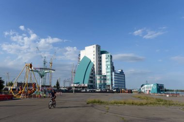  Barnaul Bavarina alan üzerinde konut kompleksi.