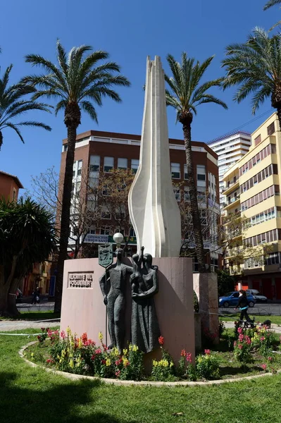 Monument till Al Fogerer. Alicante — Stockfoto