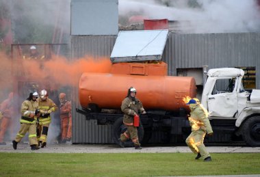  Yangın söndürme Noginsk Kurtarma Merkezi acil durumlar Bakanlığı eğitim alanı uluslararası Salon 