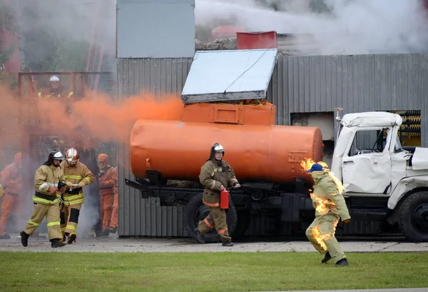  Yangın söndürme Noginsk Kurtarma Merkezi acil durumlar Bakanlığı eğitim alanı uluslararası Salon 