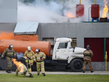  Yangın söndürme Noginsk Kurtarma Merkezi acil durumlar Bakanlığı eğitim alanı uluslararası Salon 