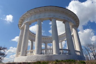 Rotunda in the Seaside Park on the shore of the Tsimlyansk reservoir. clipart