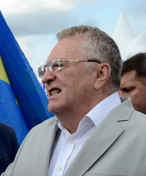  Liberal Demokrat Parti, Rusya Vladimir Zhirinovsky Moskova basın Festivali'nde lideri. 