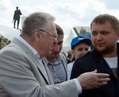  Liberal Demokrat Parti, Rusya Vladimir Zhirinovsky Moskova basın Festivali'nde lideri. 