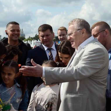  Liberal Demokrat Parti, Rusya Vladimir Zhirinovsky Moskova basın Festivali'nde lideri. 