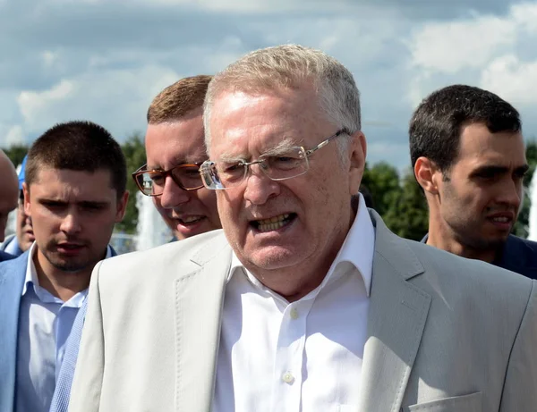  Liberal Demokrat Parti, Rusya Vladimir Zhirinovsky Moskova basın Festivali'nde lideri. 