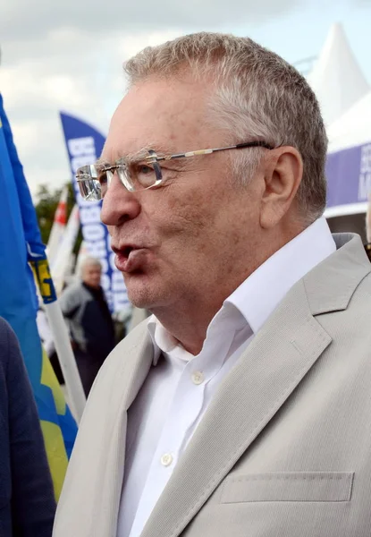  Liberal Demokrat Parti, Rusya Vladimir Zhirinovsky Moskova basın Festivali'nde lideri. 