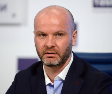  Kolluk Derneği ve Rusya Federasyonu Eduard Fedosov özel hizmetleri genel müdürü.