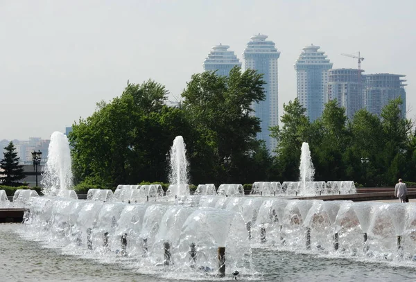 Zafer Parkı, Moskova Poklonnaya Tepesi'ndeki çeşme.